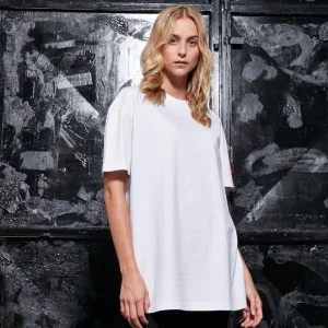 Ladies oversized boyfriend tee